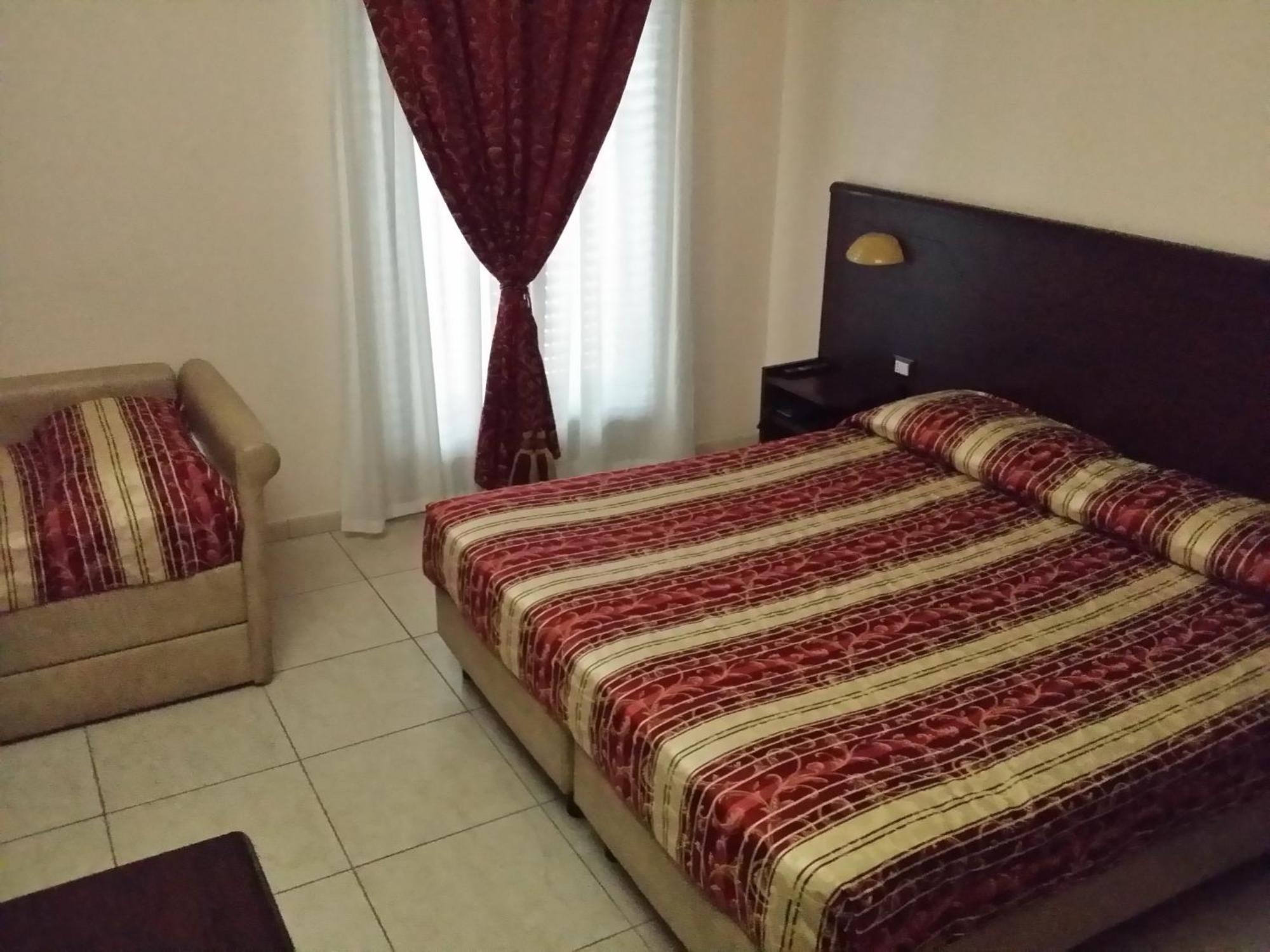 La Tana Del Lupo Hotel Monteiasi Szoba fotó