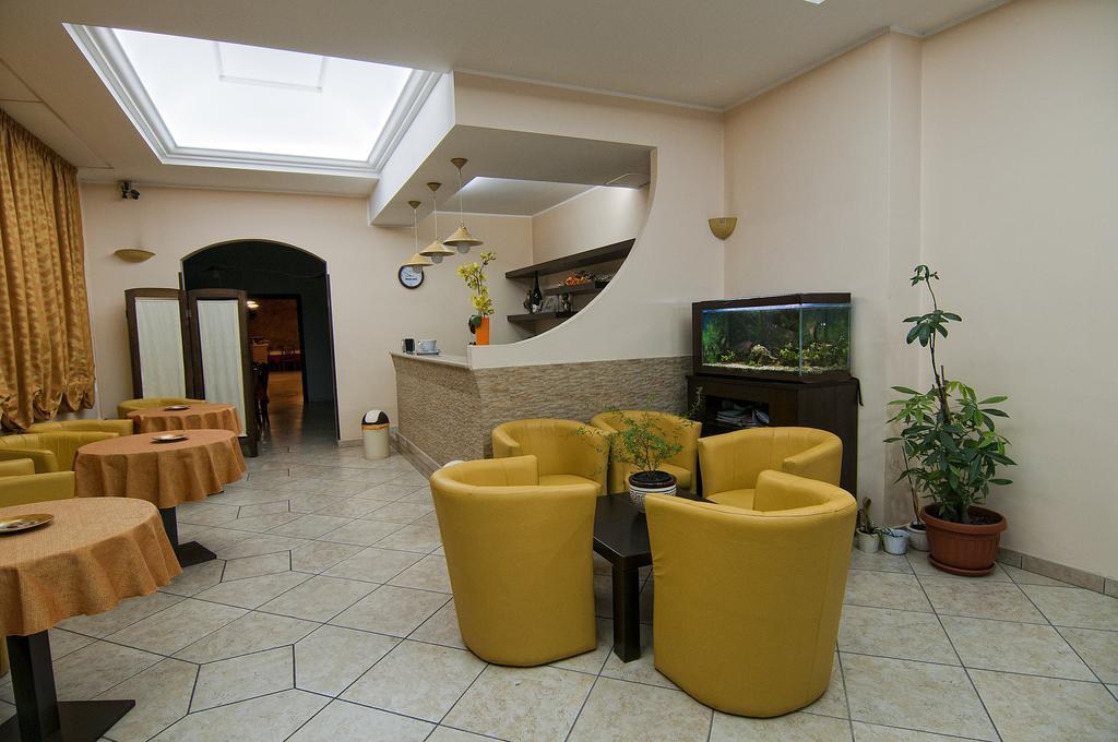 La Tana Del Lupo Hotel Monteiasi Kültér fotó