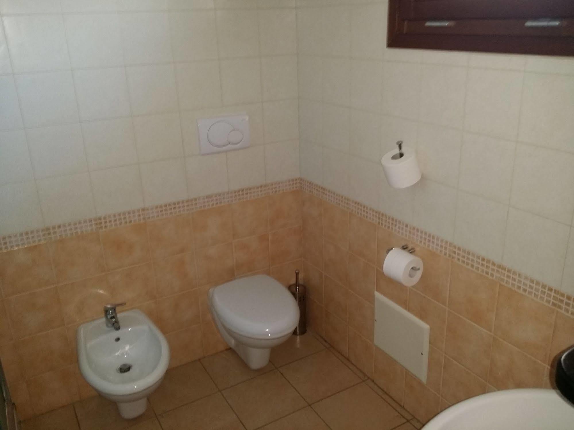 La Tana Del Lupo Hotel Monteiasi Kültér fotó